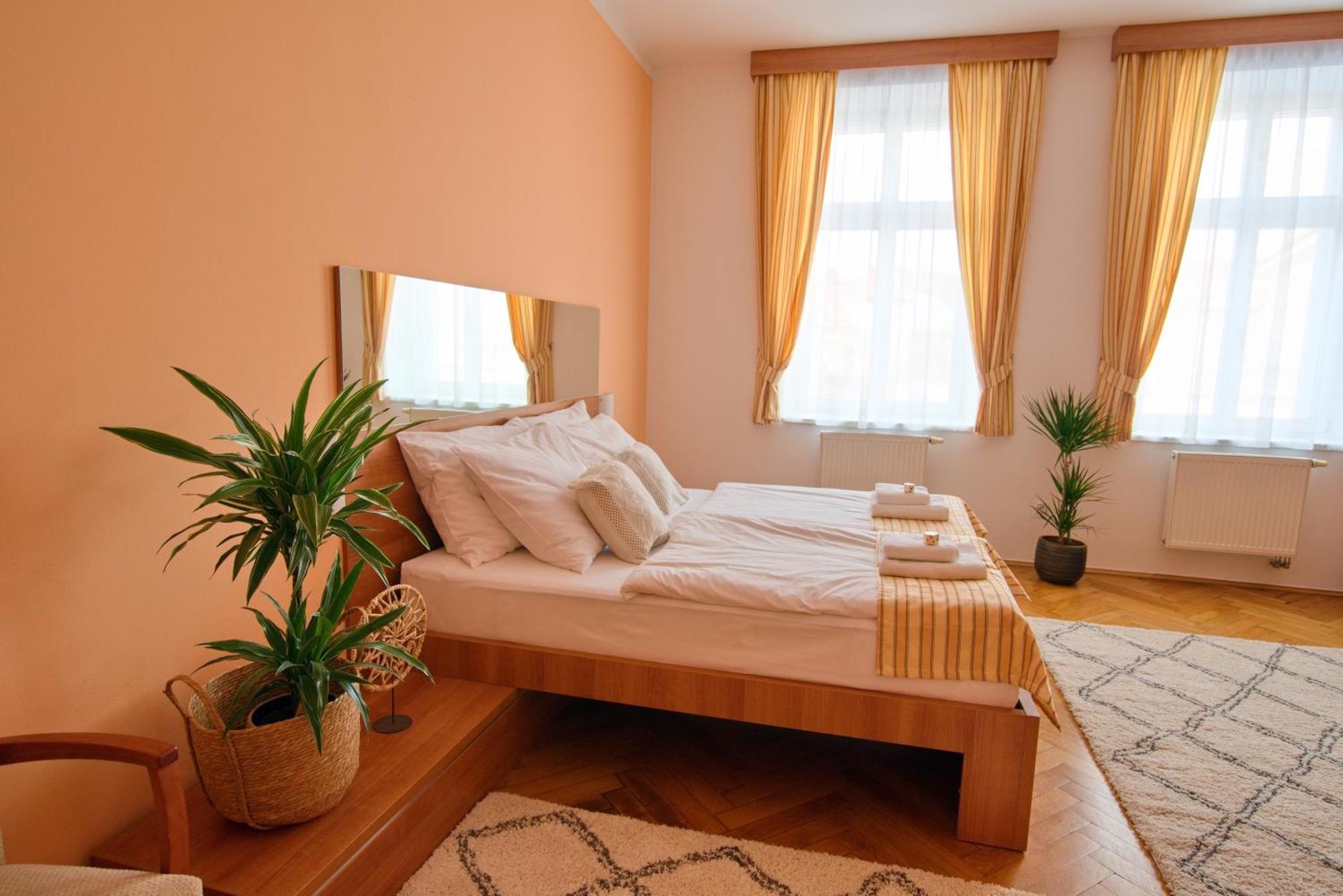 Hotel Grand Hradec Kralove Exterior foto