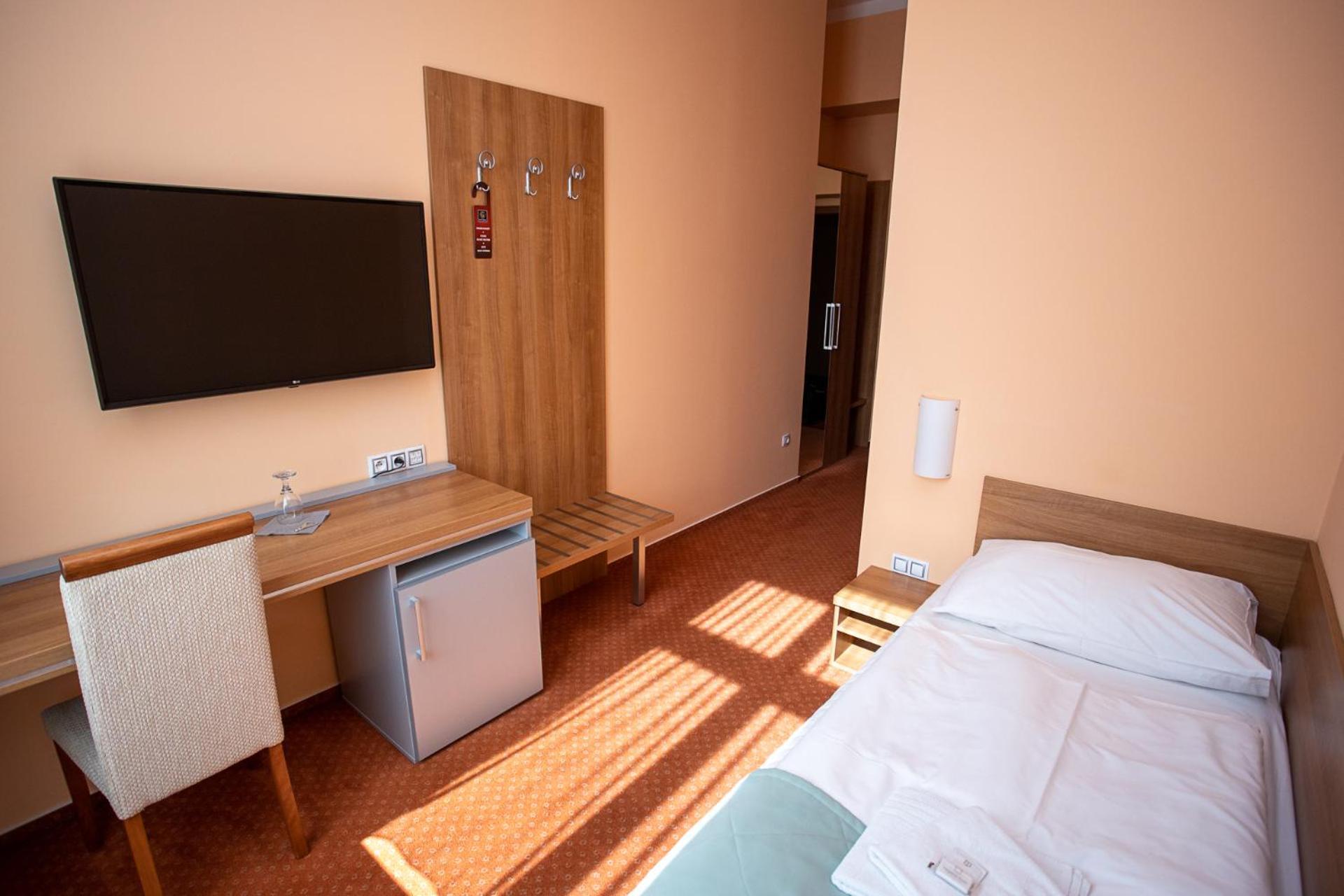 Hotel Grand Hradec Kralove Quarto foto